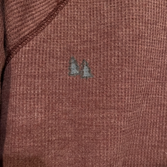 Ocean + Coast printed thermal top sz Large - Picture 4 of 8